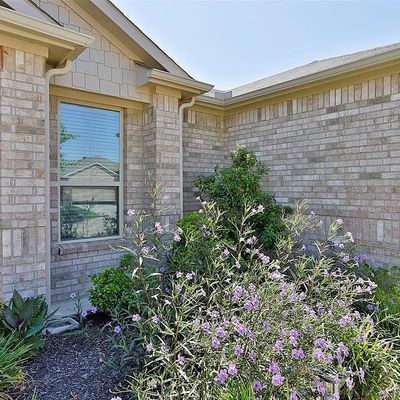 10521 Summer Place Ln, Fort Worth, TX 76140