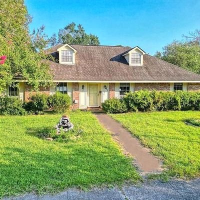 10528 Cal Rd, Baton Rouge, LA 70809