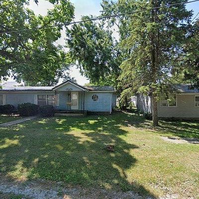 106 W Front St, Fairmount, IL 61841