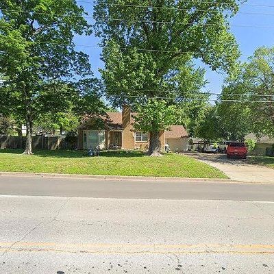 10608 E 63 Rd St, Raytown, MO 64133