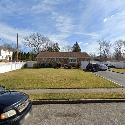 107 Carann Dr, Toms River, NJ 08753