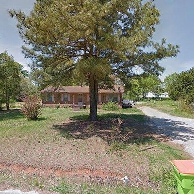 107 Matthews St, Roanoke Rapids, NC 27870