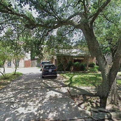 10707 Villa Lea Ln, Houston, TX 77071