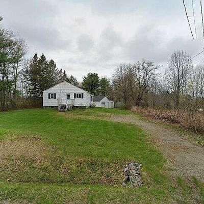 1074 Kennebec Rd, Hampden, ME 04444