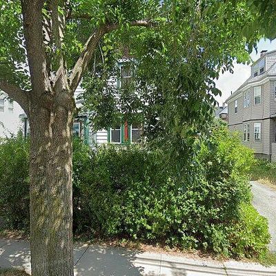 115 W Elm Ave, Quincy, MA 02170