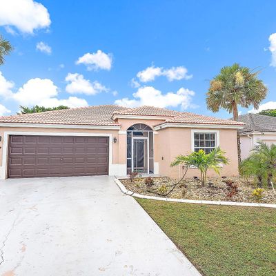 117 Derby Ln, West Palm Beach, FL 33411