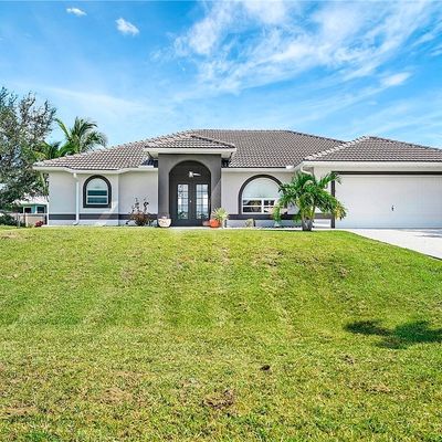 117 Ne 23 Rd St, Cape Coral, FL 33909