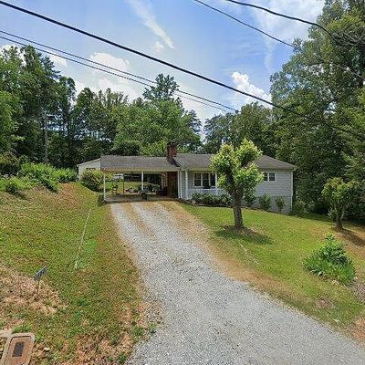 118 Foothills Dr #B, Lenoir, NC 28645