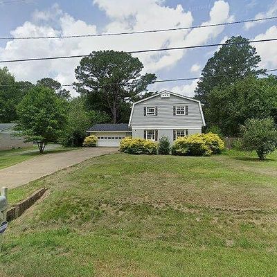 118 Whitfield Ave, Livingston, AL 35470