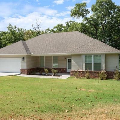 12 Betty Ln, Bella Vista, AR 72715