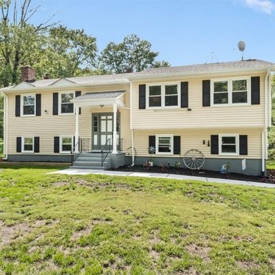 12 Karrville Rd, Port Murray, NJ 07865