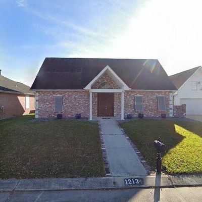 1213 Barbe Dr, Westwego, LA 70094