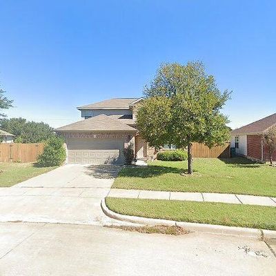 1215 Cardinal Way, Aubrey, TX 76227