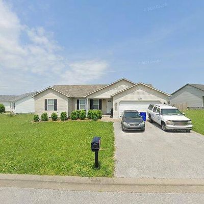 1230 Quebec Ct, Bowling Green, KY 42101