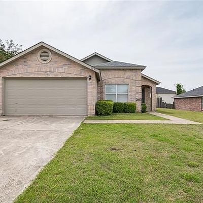 1233 Nutting St, Cedar Hill, TX 75104