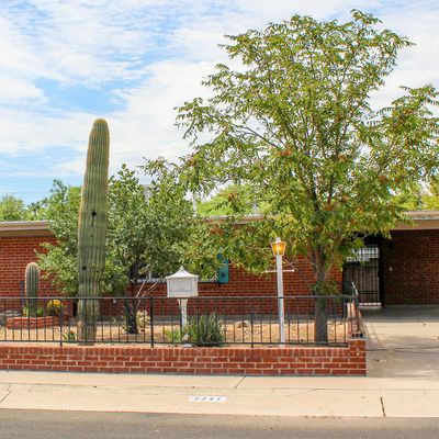 1241 W Smoot Pl, Tucson, AZ 85705