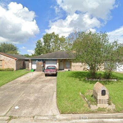 12423 Drifting Winds Dr, Houston, TX 77044