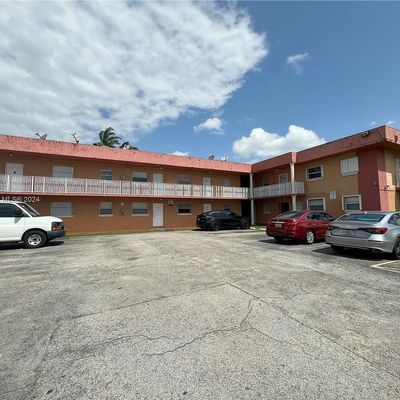 1245 W 24 Th St #109, Hialeah, FL 33010