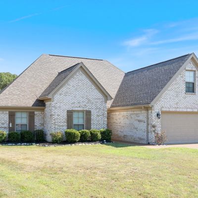 125 Highland Dr, Senatobia, MS 38668