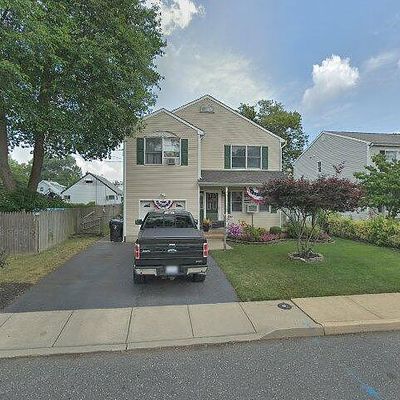 125 Sycamore Ave, North Middletown, NJ 07748