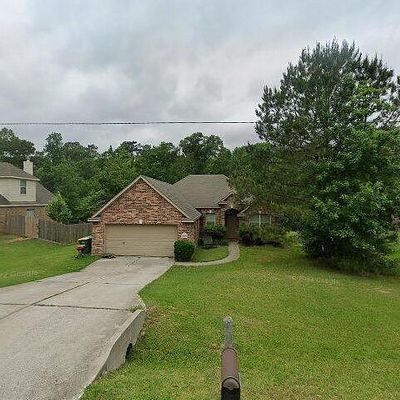 10801 Sunflower Dr, Willis, TX 77318