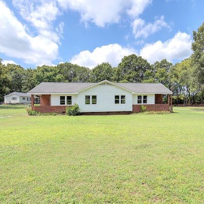 109 Joshua Rd, Woodruff, SC 29388