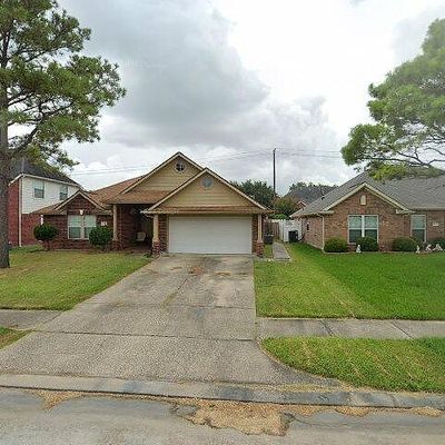 11007 Graywood Ct, La Porte, TX 77571