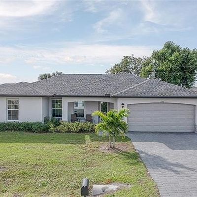 1106 Ne 10 Th St, Cape Coral, FL 33909