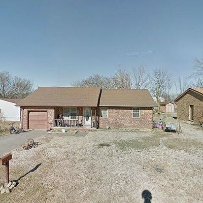 112 E Adams St, Morris, OK 74445