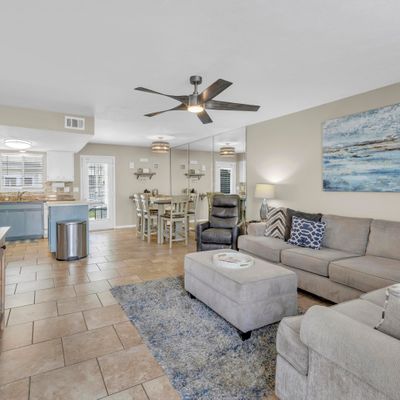 137 W Leslie Ln, Panama City Beach, FL 32407