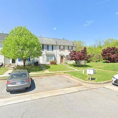 14 Nancy Ct, Rosedale, MD 21237