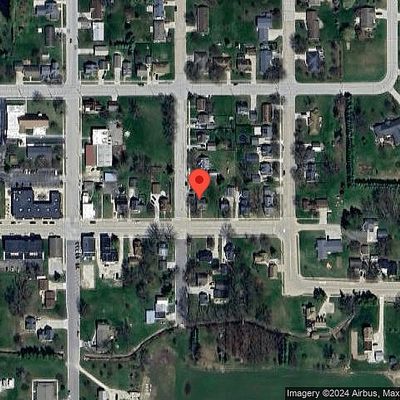 140 W Main St, Hilbert, WI 54129