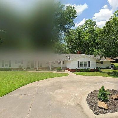 1412 Willow Rd, Pryor, OK 74361