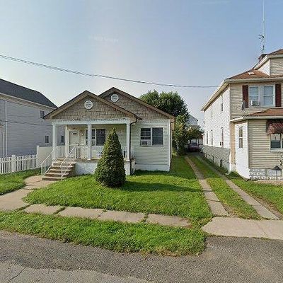 1415 Cornell St, Scranton, PA 18504