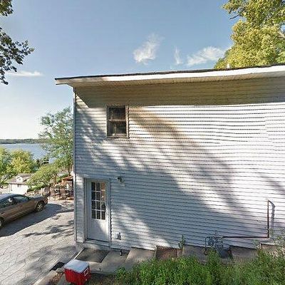 145 Arthur Ave, Fox Lake, IL 60020