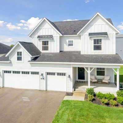 146 Maple Ter, Waconia, MN 55387