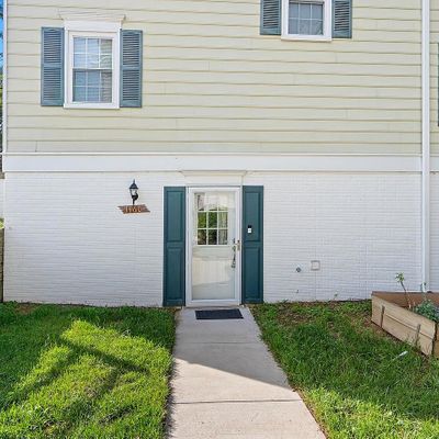 1460 Chatham Ct, Crofton, MD 21114