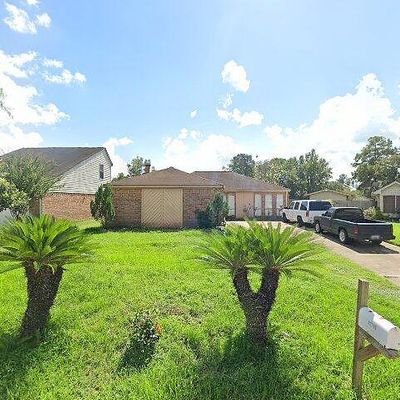 12710 Drifting Winds Dr, Houston, TX 77044