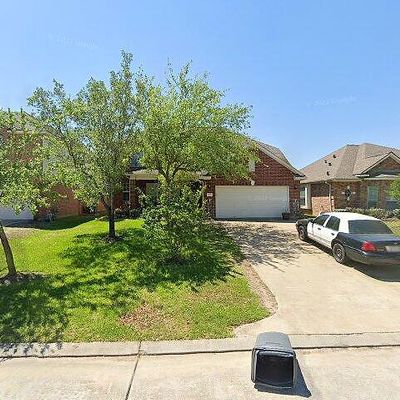 12823 Carriage Glen Dr, Tomball, TX 77377