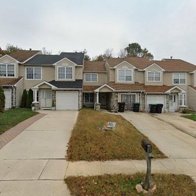 13 Park Side Dr, Sicklerville, NJ 08081