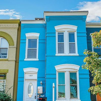 1307 Emerald St Ne, Washington, DC 20002