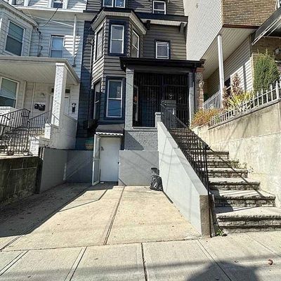 1309 Bergenline Ave, Union City, NJ 07087