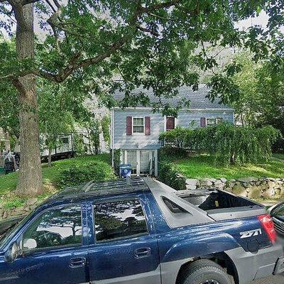 133 Arborway Dr, Braintree, MA 02184