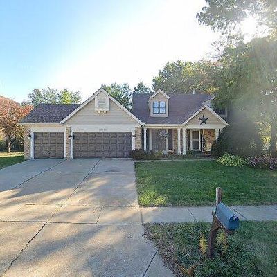 16736 Newbury Xing, Florissant, MO 63034