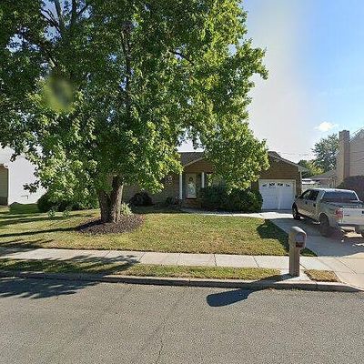 17 Whitehall Rd, Trenton, NJ 08690