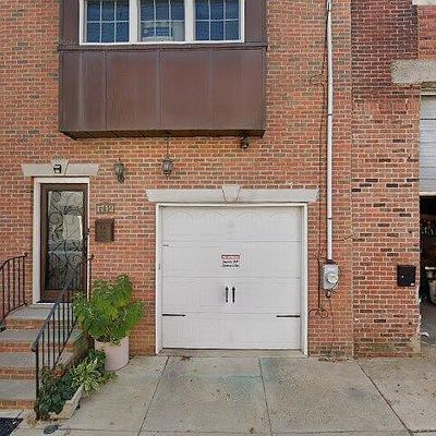 1712 Montrose St, Philadelphia, PA 19146