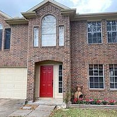 17158 Summer Hollow Dr, Sugar Land, TX 77498