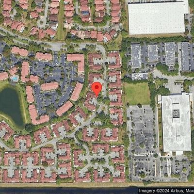 17262 Nw 60 Th Ct, Hialeah, FL 33015