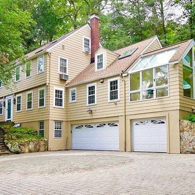 18 Lake Shore Dr, Montville, NJ 07045