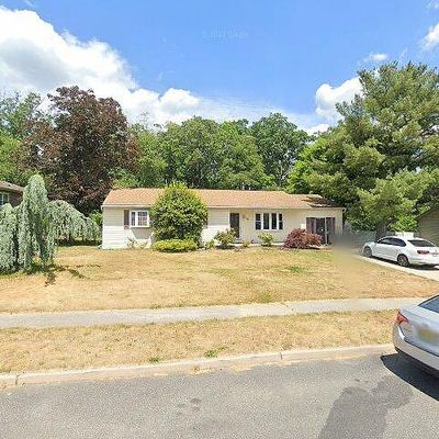 18 Mango Ct, Sicklerville, NJ 08081